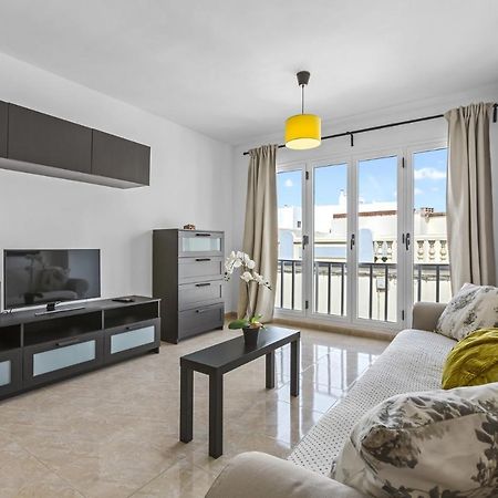 Homely Lanzarote Аресифе Екстериор снимка